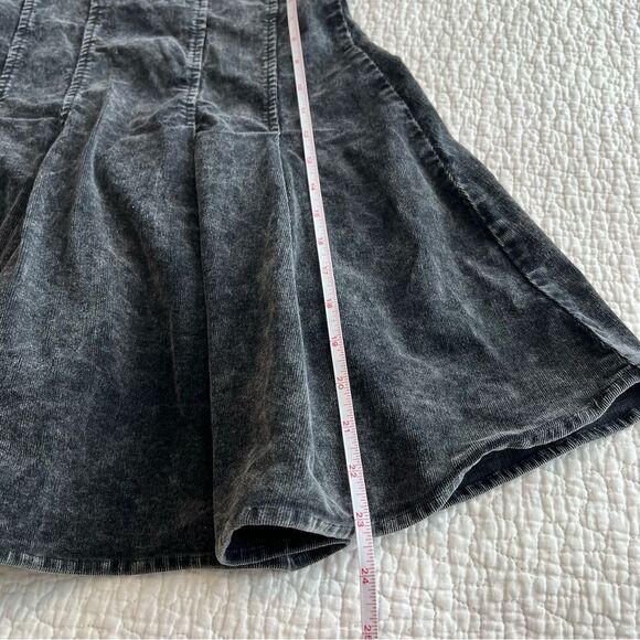 ✨ HYFVE Women’s Black Strapless Pleated Denim Mini Dress Medium - Picture 9 of 9